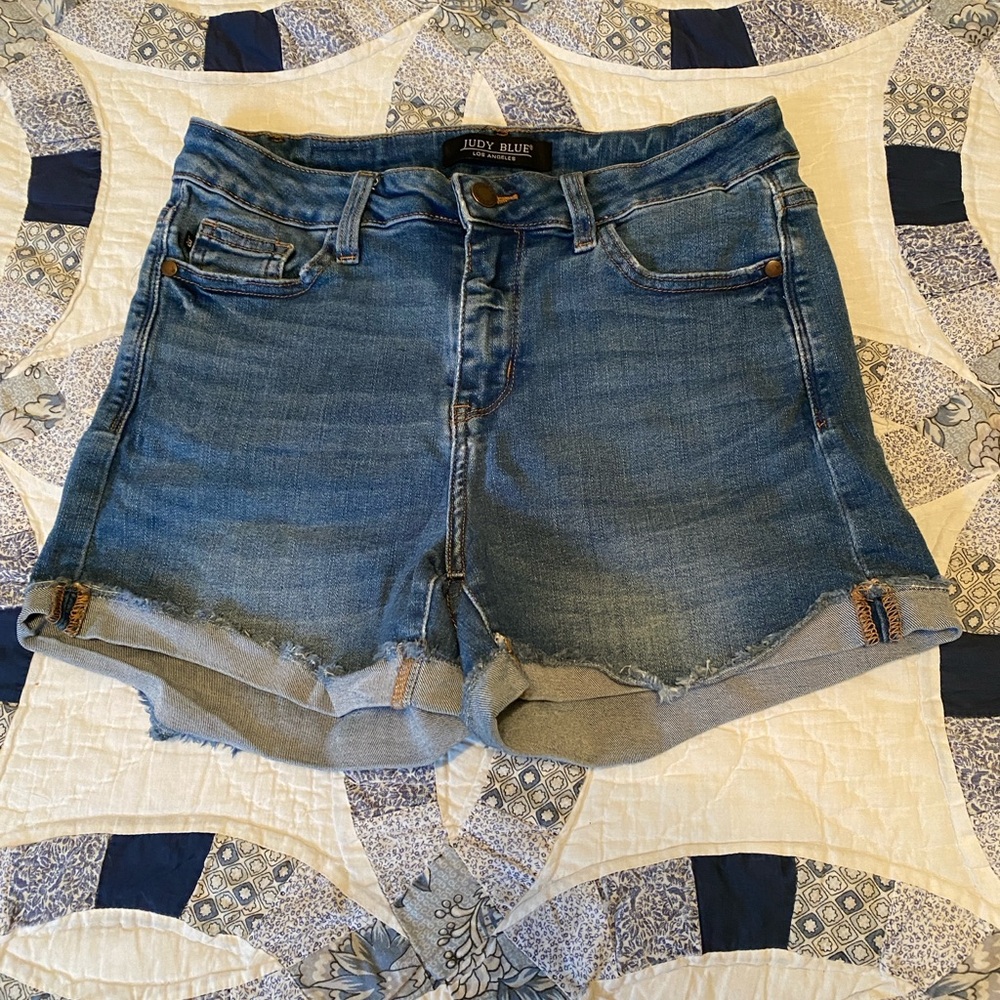 Judy Blue Women's Denim Shorts - Blue